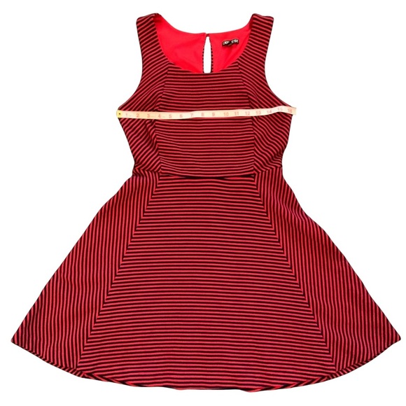 EXPRESS Red Navy Blue Striped Skater DRESS size M - Picture 2 of 6